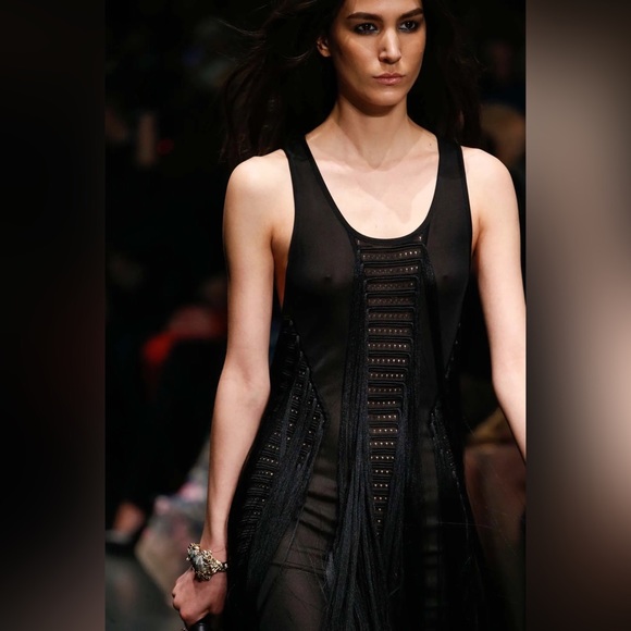 ROBERTO CAVALLI • Runway • Open-Back Fringe  Dress - Picture 3 of 15